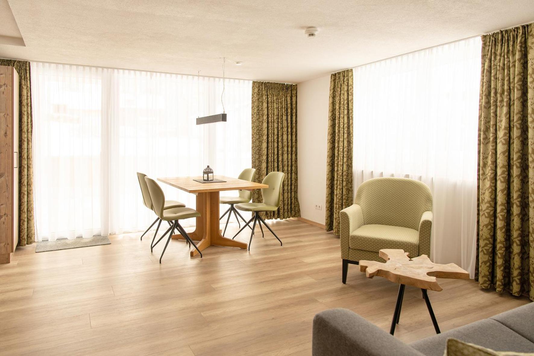 Tannberg Lodge Schroecken Luaran gambar